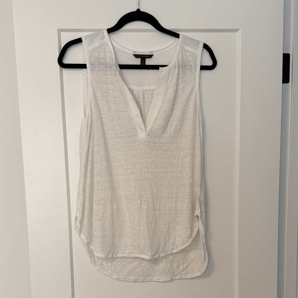 Banana Republic White Sleeveless Top